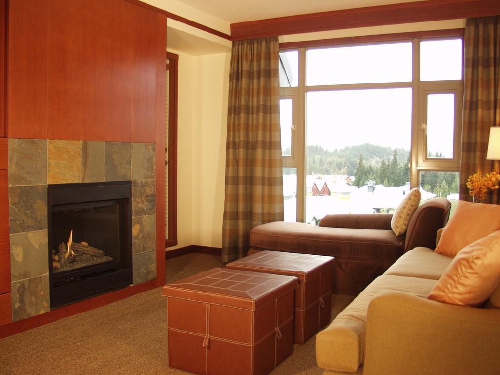Pan Pacific Whistler Village Centre Eksteriør billede